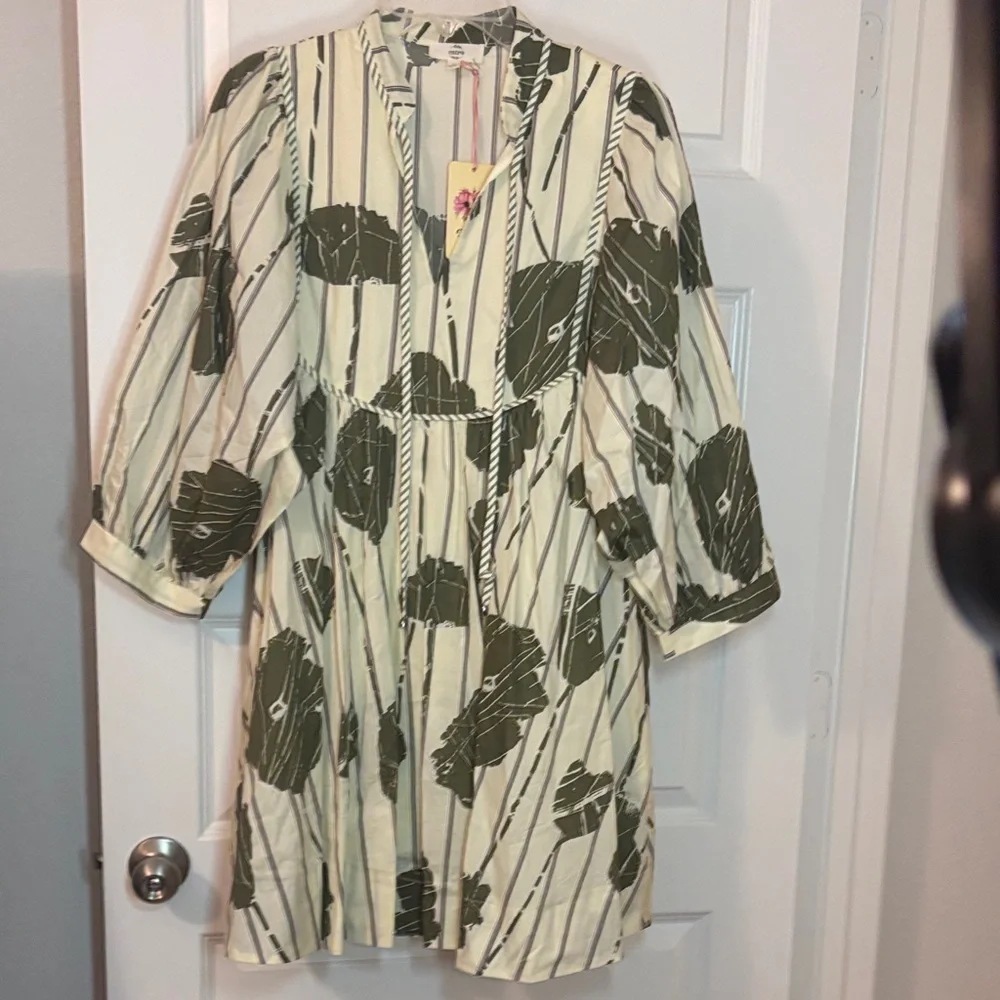 Entro Olive Green Floral Striped Piping Puff Sleeve Babydoll Mini Dress SZ L NWT - Picture 1 of 12